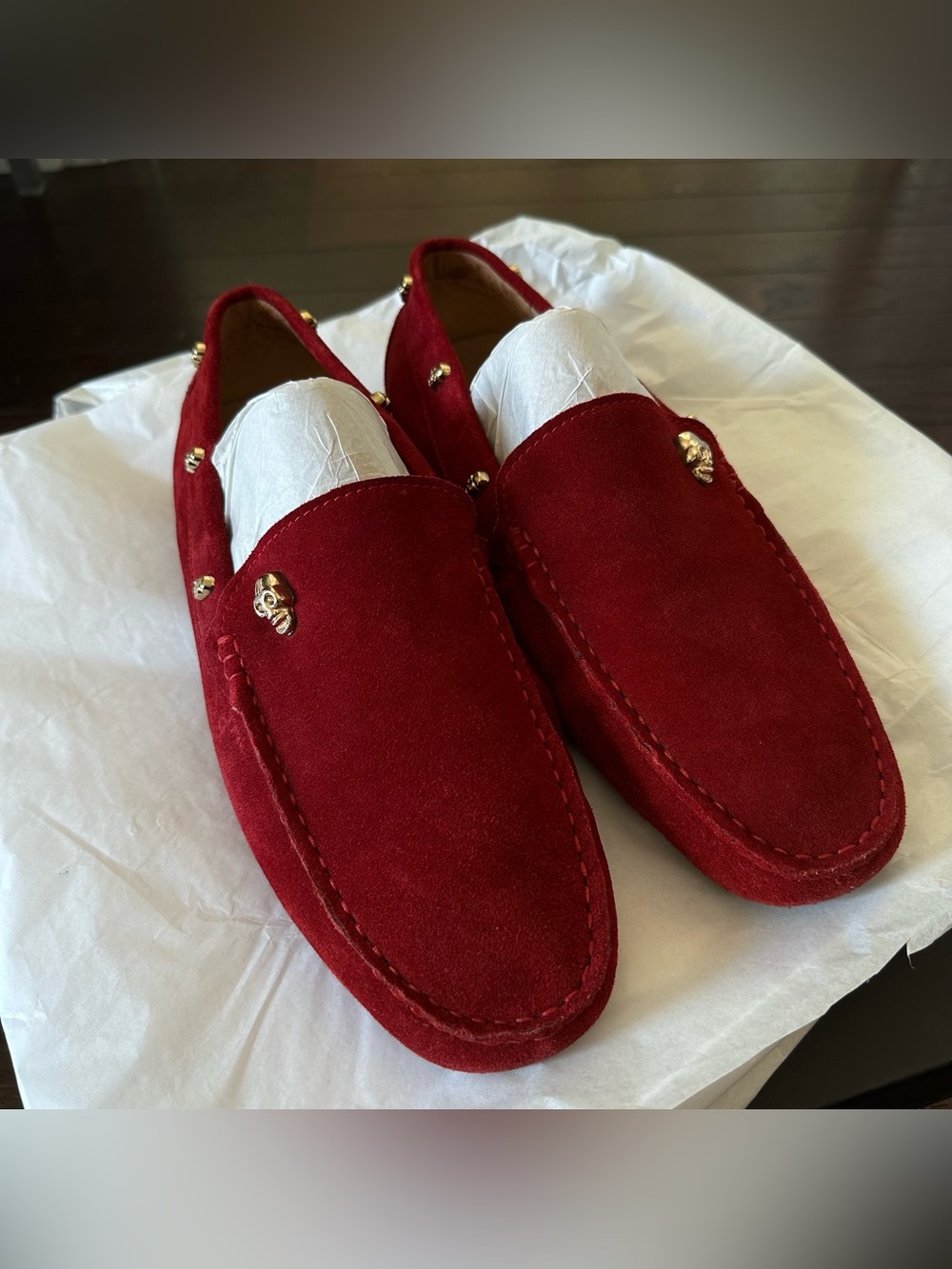 ALEXANDER MCQUEEN MEN'S RED SUEDE GOLD SKULL STUDS SLIP-ON LOAFERS SIZE 8